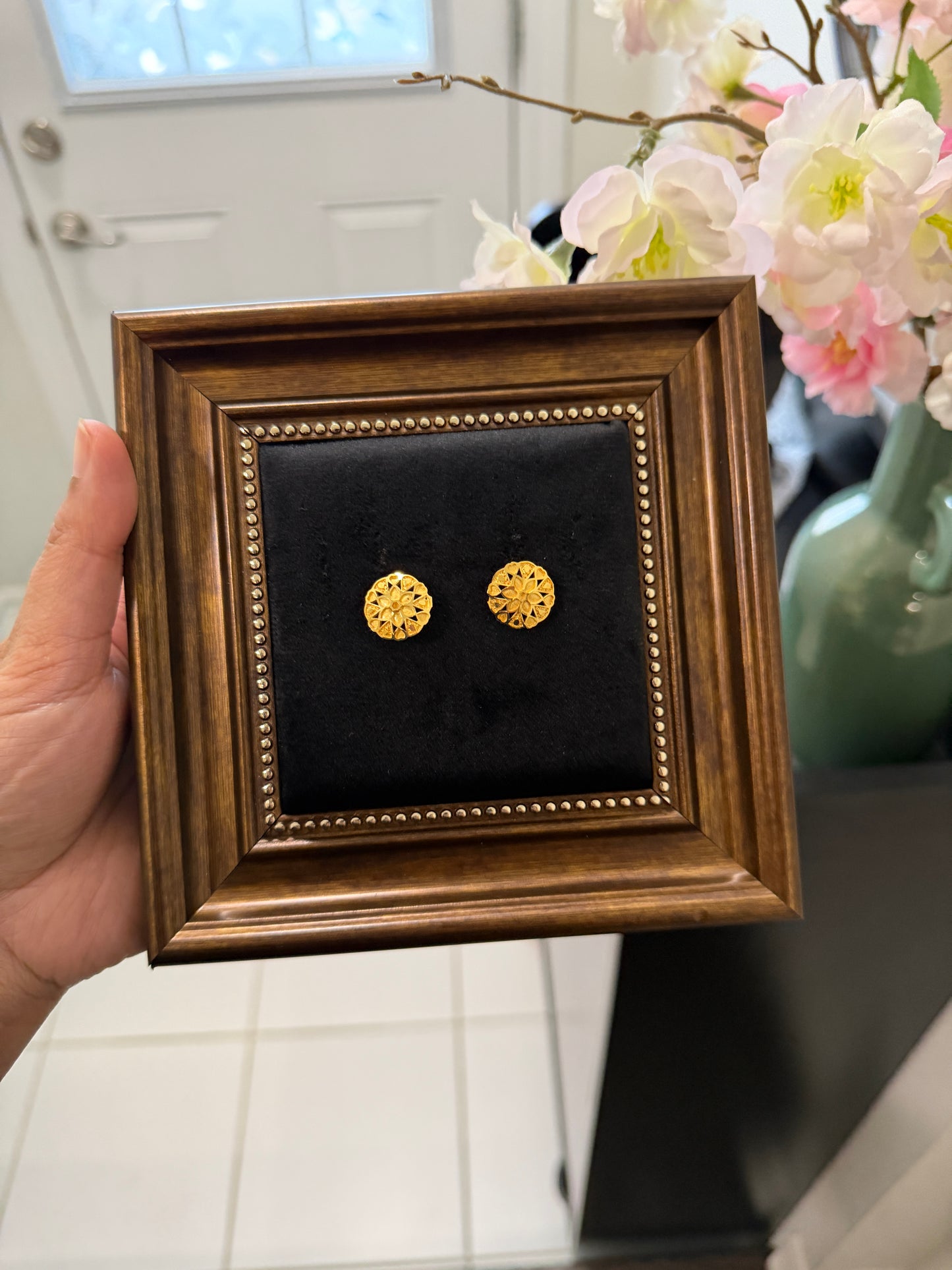 Diljot Gold Look Studs