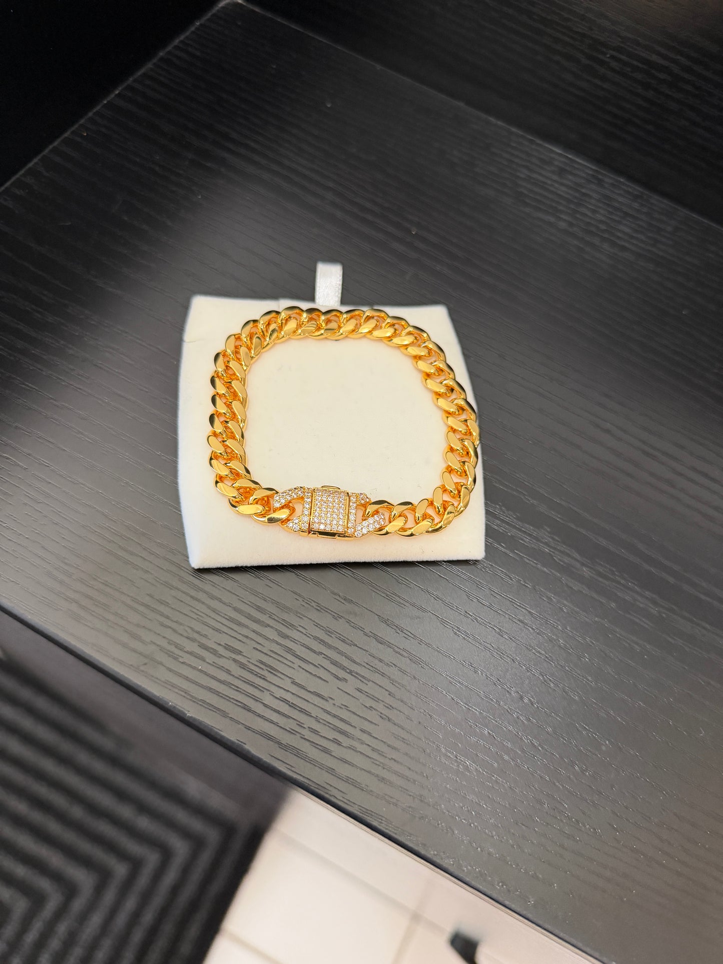 Karman Real Look Men Bracelet