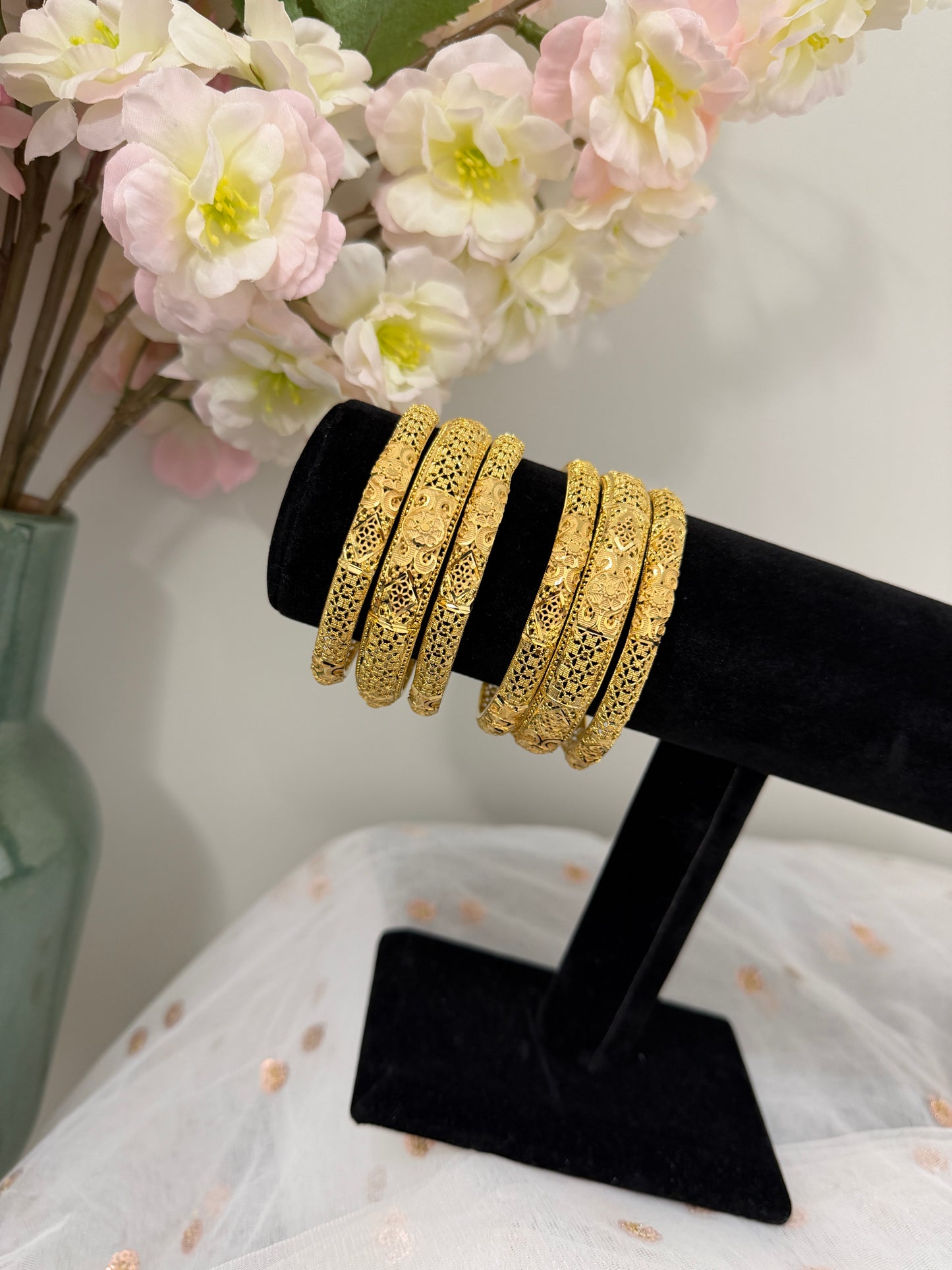 Karamjot Gold Forming Bangles (Set of 6)