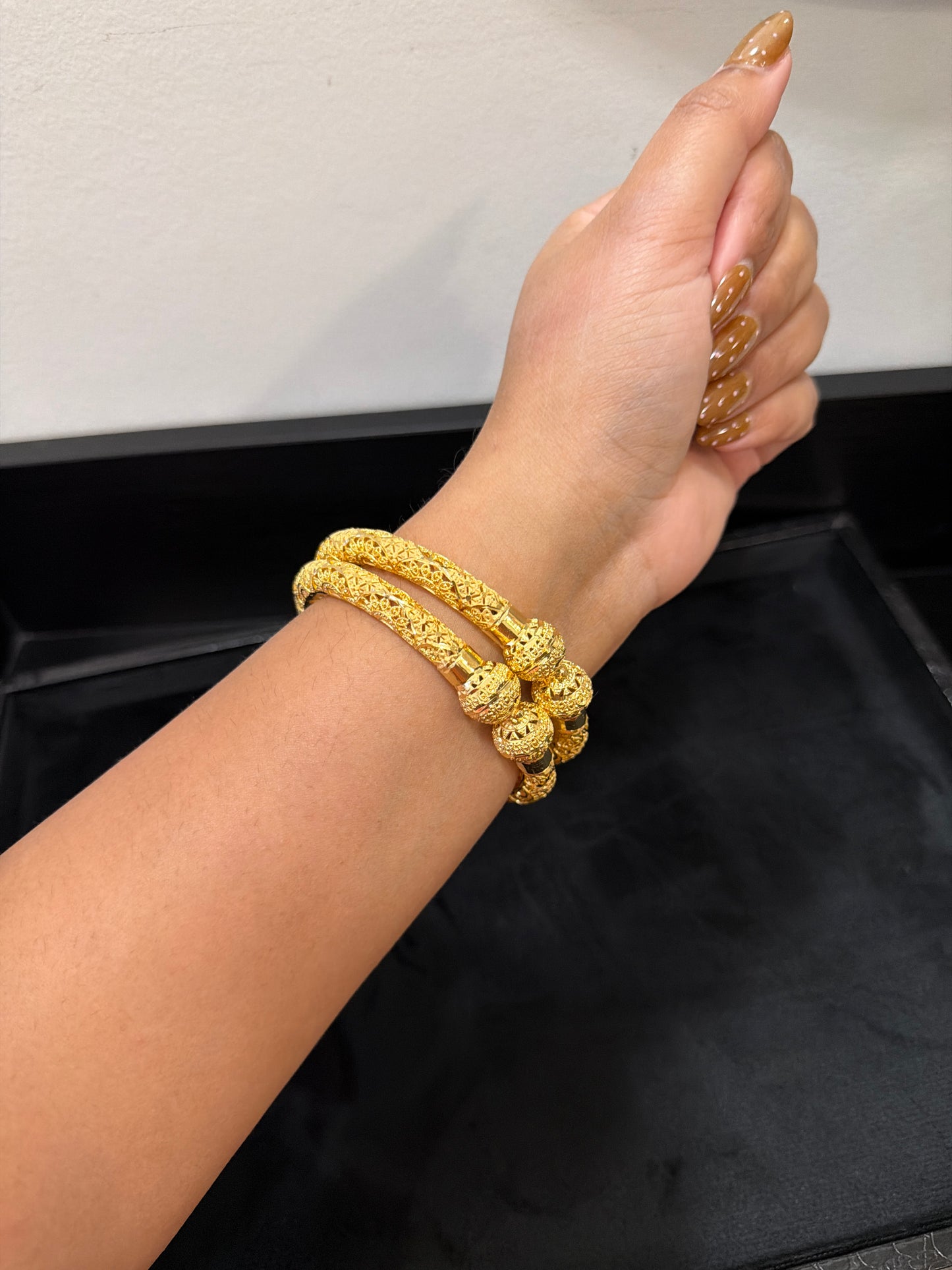 Japleen Gold Forming Bangles