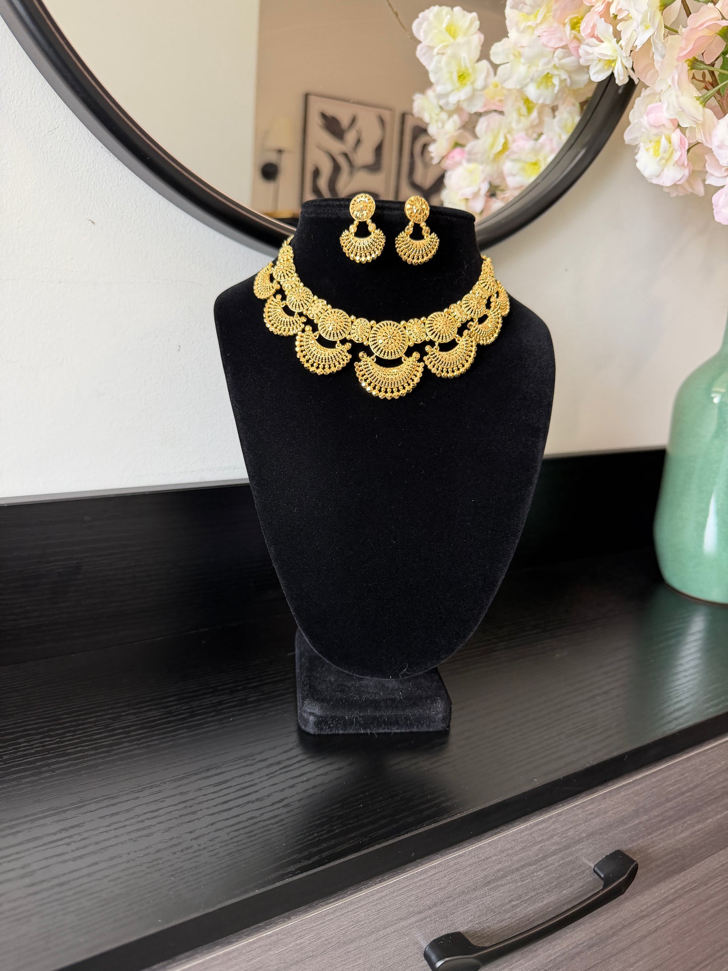 Sukhnoor Premium Forming Gold Set