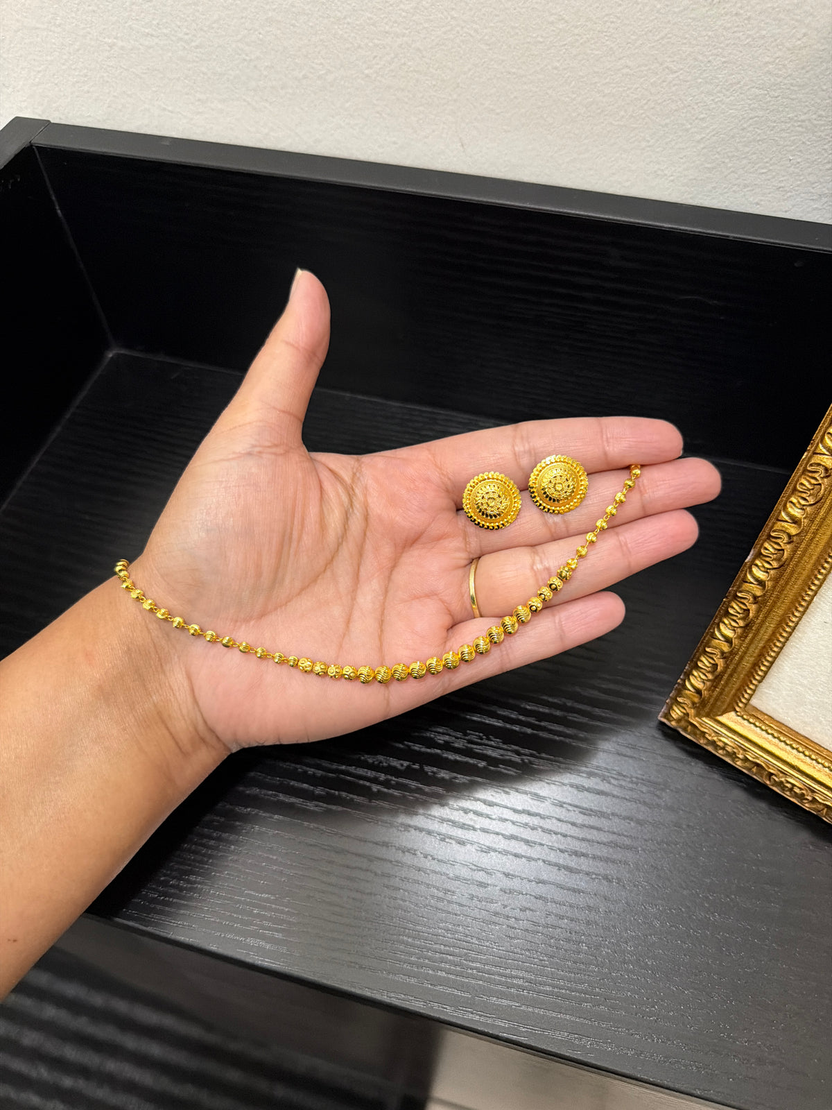 Manu Premium Chain Set