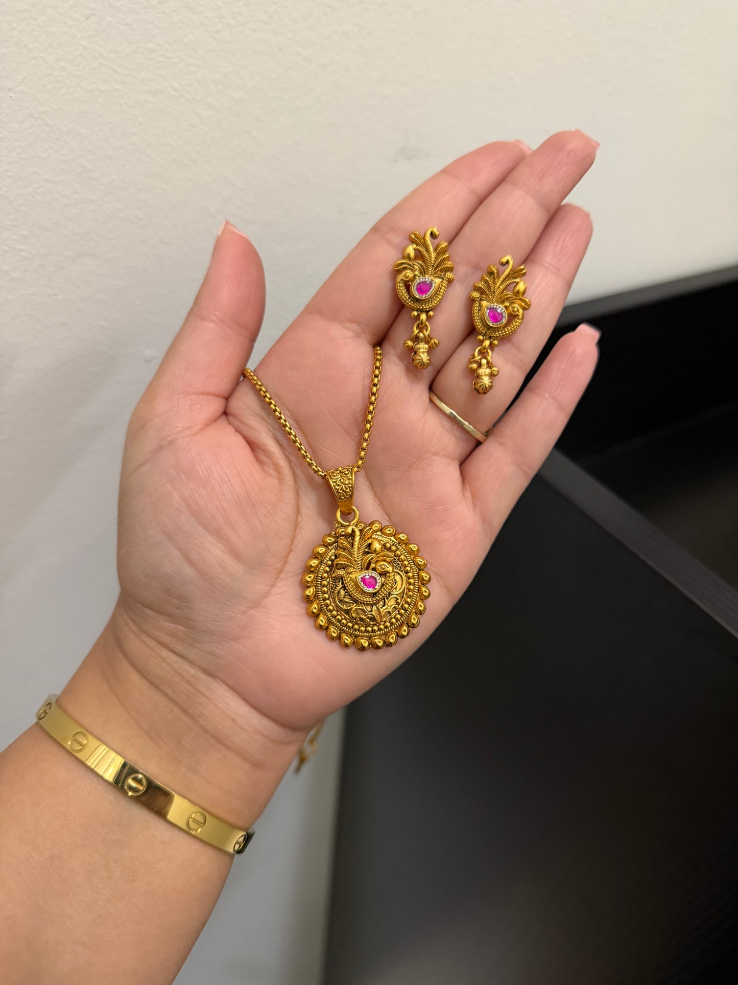 Yana Micro Gold Plated Pendant Set
