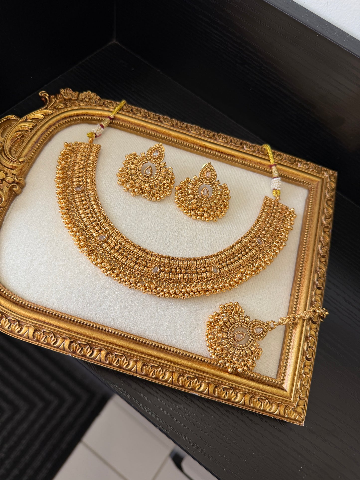 Daisy Antique Plated Set