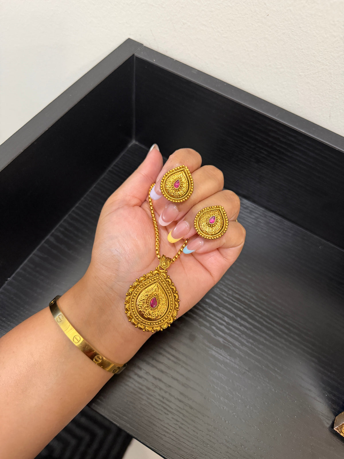 Aira Micro Gold Plated Pendant Set