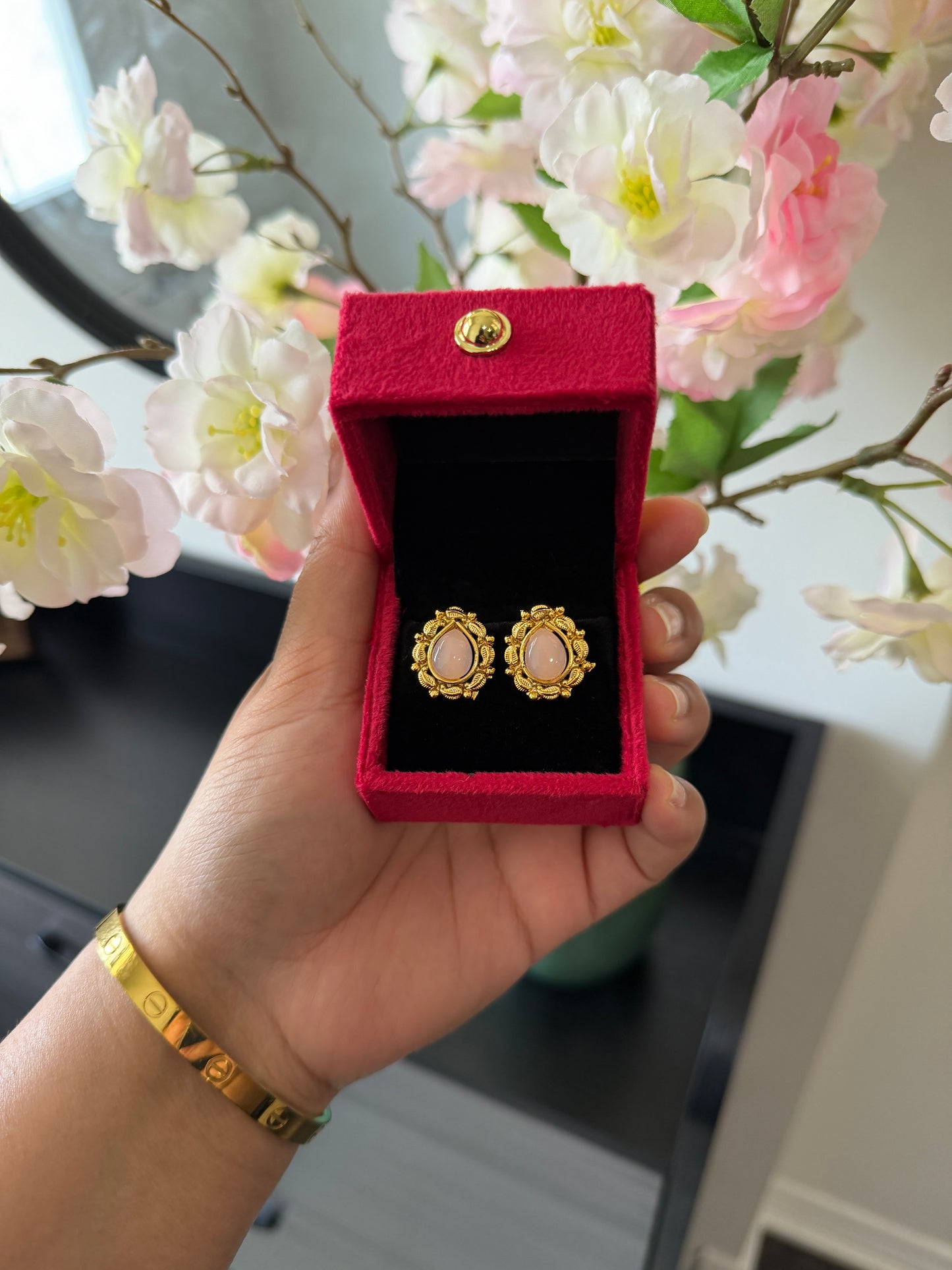 Gurnoor One Gram Gold Plated Studs (Pink)