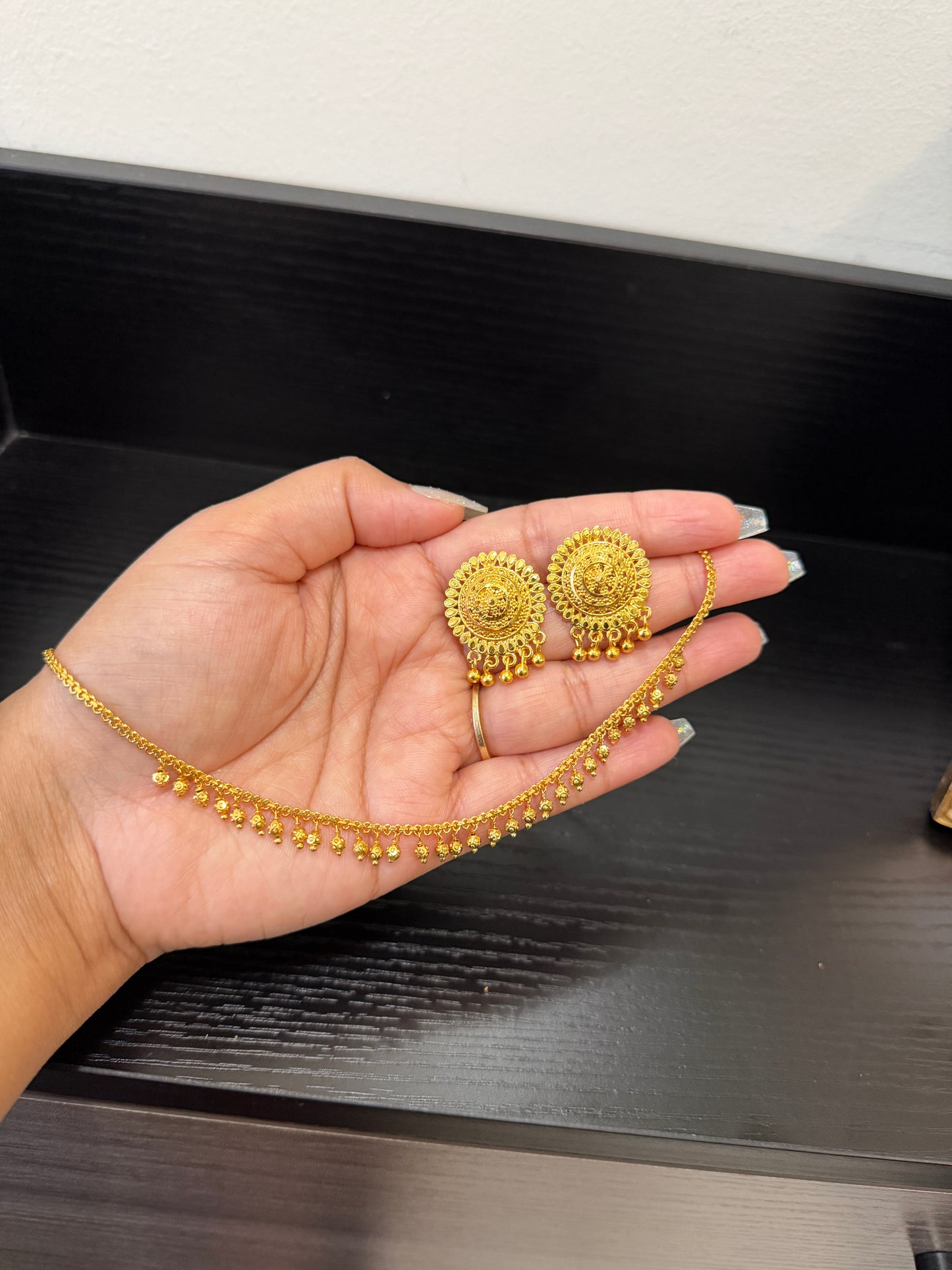 Aveera Premium Chain Set
