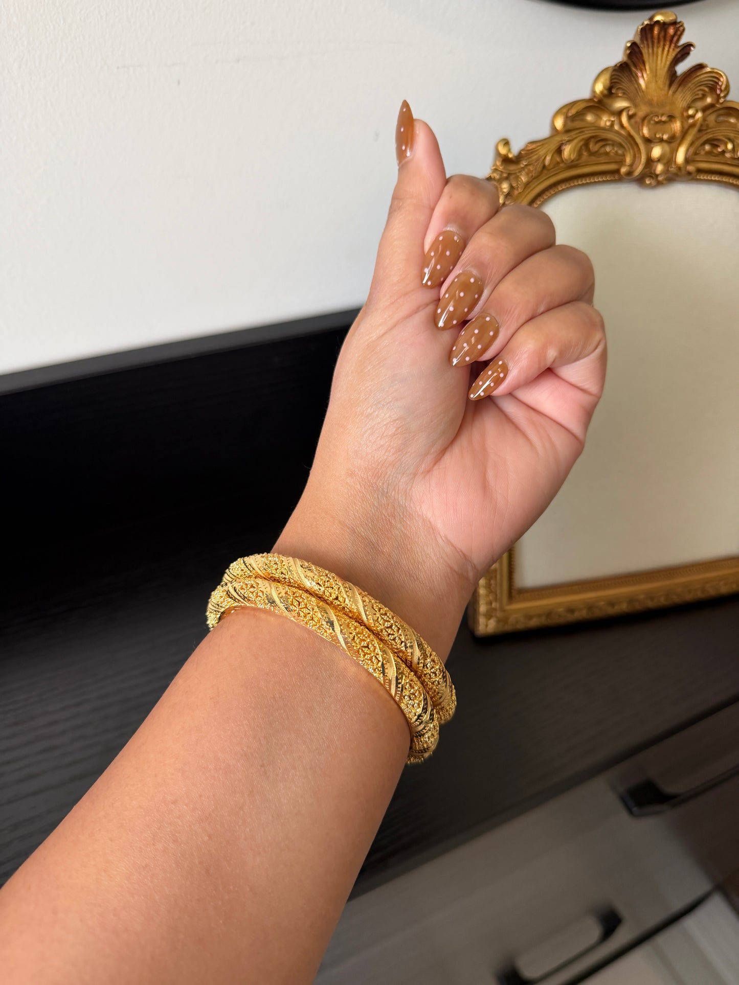 Rammi Gold Forming Bangles
