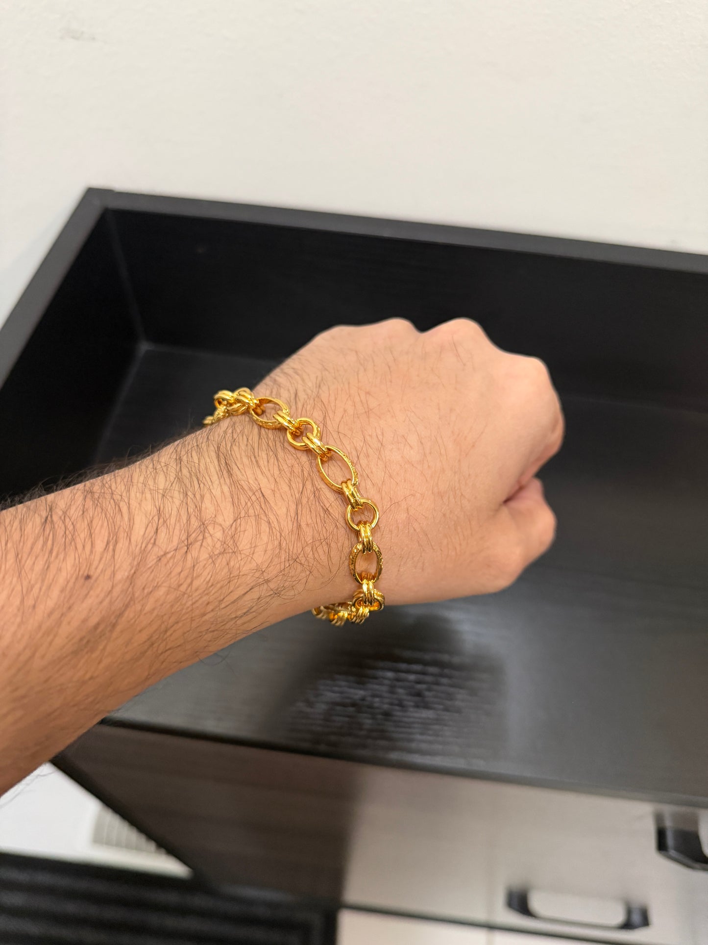 Aviraj Real Look Men Bracelet