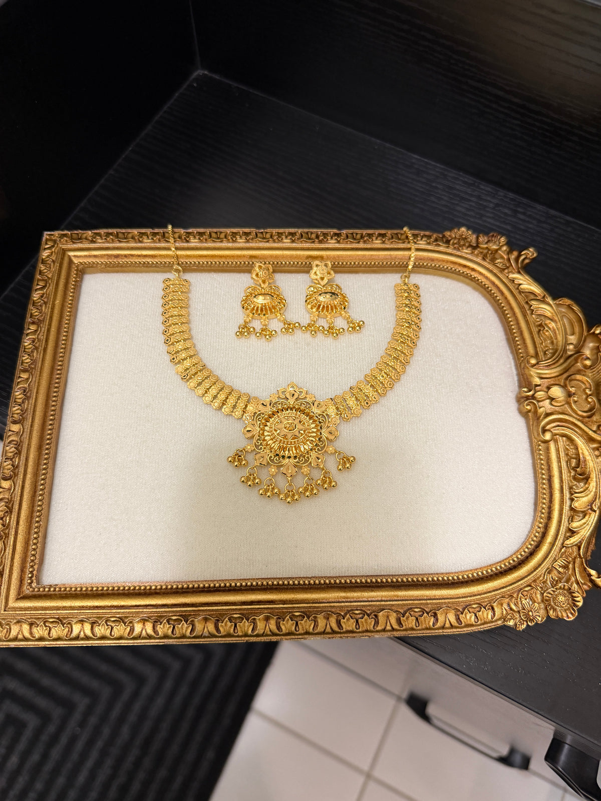 Kainaat Premium Forming Gold Set