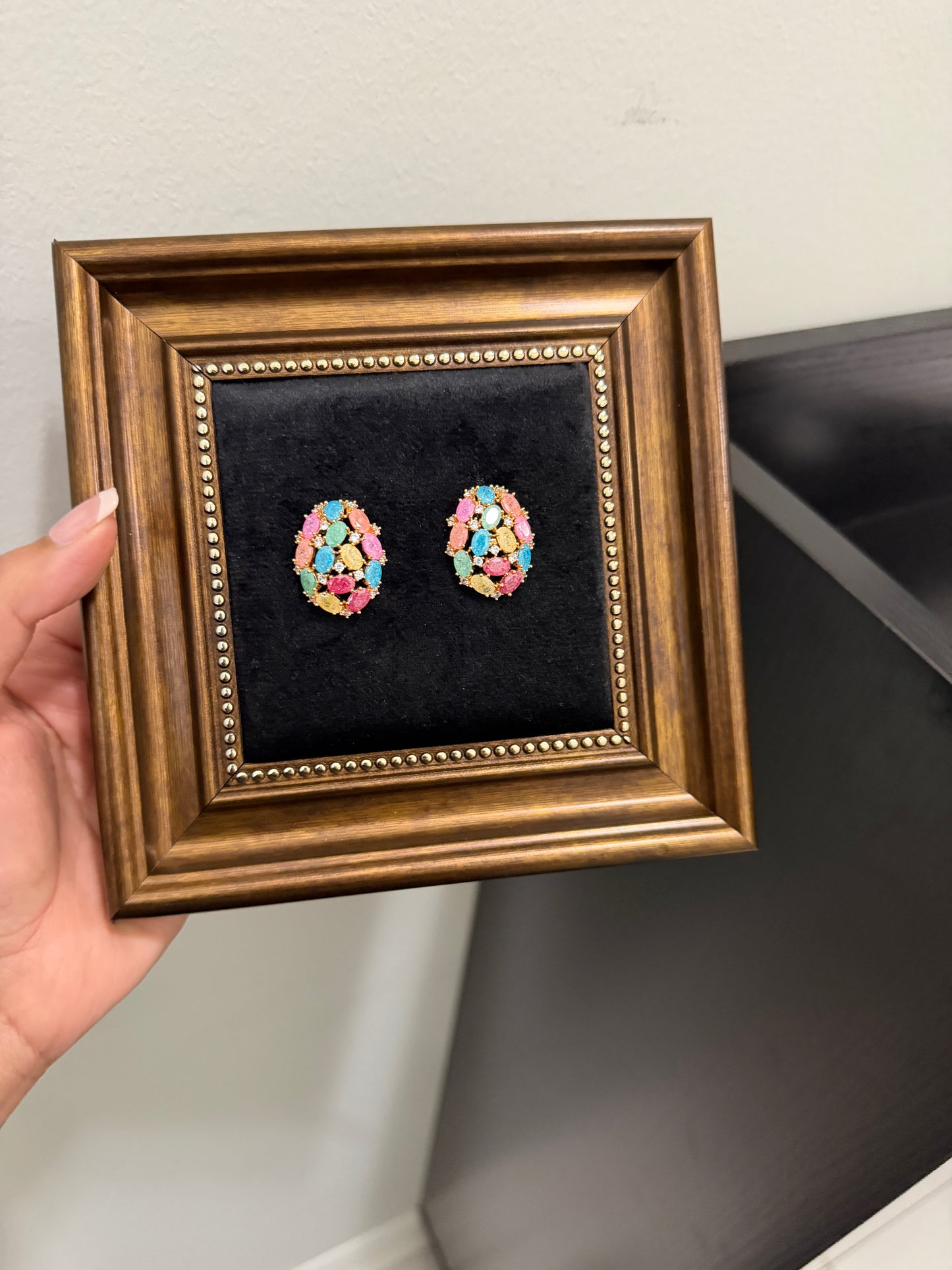 Sapan Crushed Milky Stones Studs (Gold Multi)