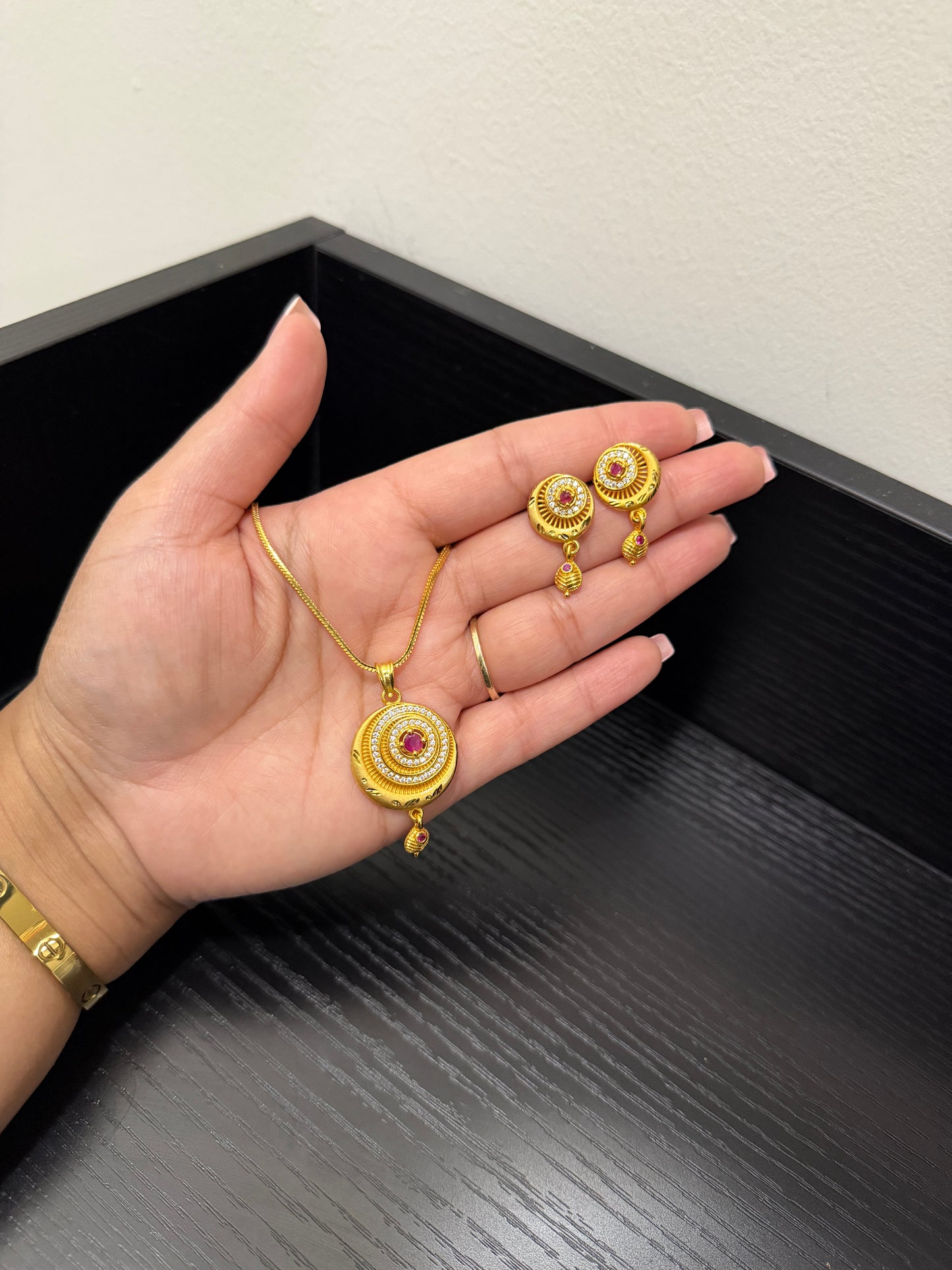 Sonam Gold Plated Pendant Set