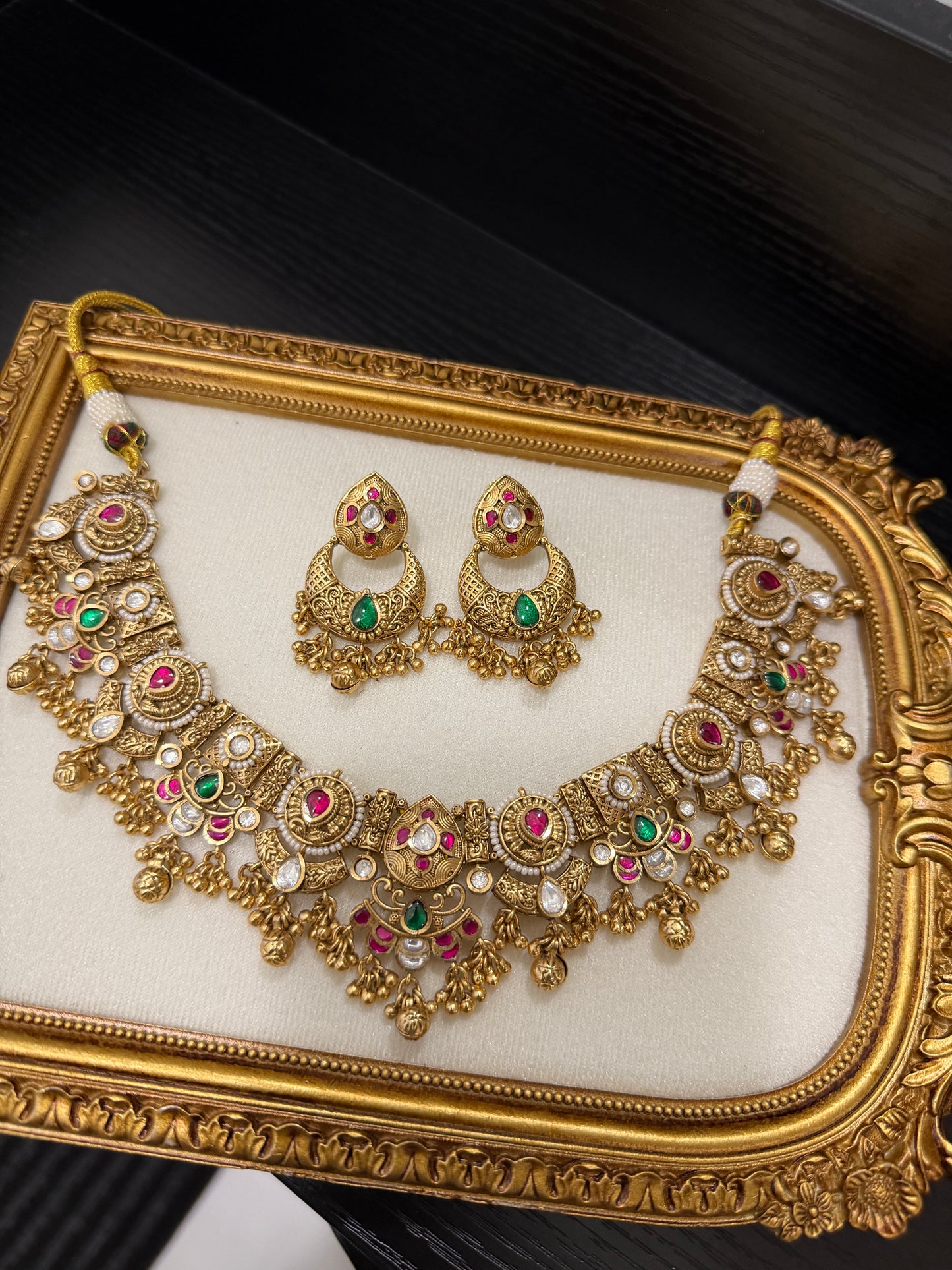 Beena Thakkar Kundan Set