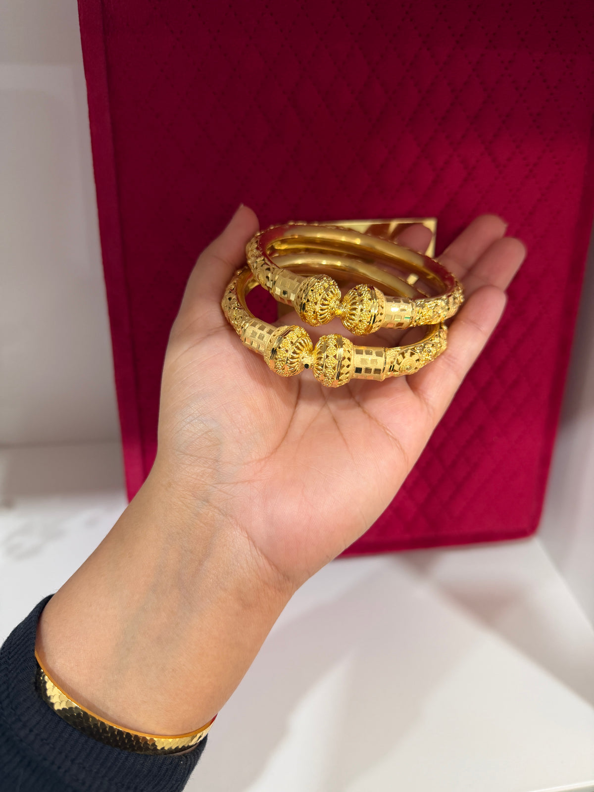 Ranbir Gold Forming Bangles