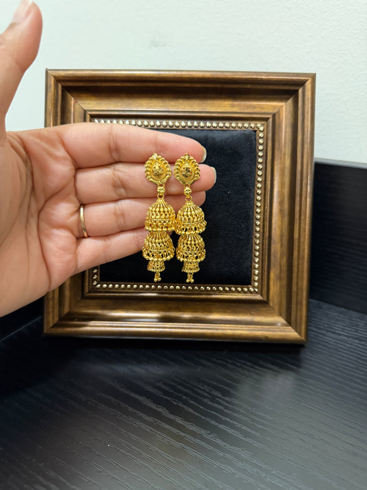 Bhavan Gold Look Jhumki