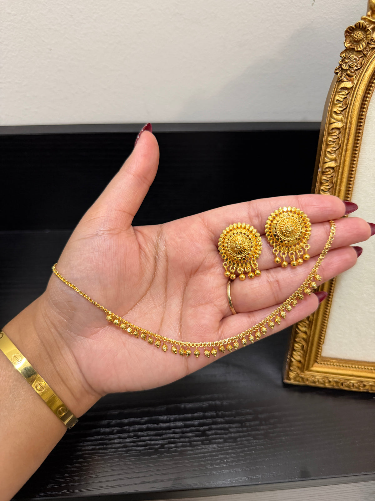 Aveera Premium Chain Set