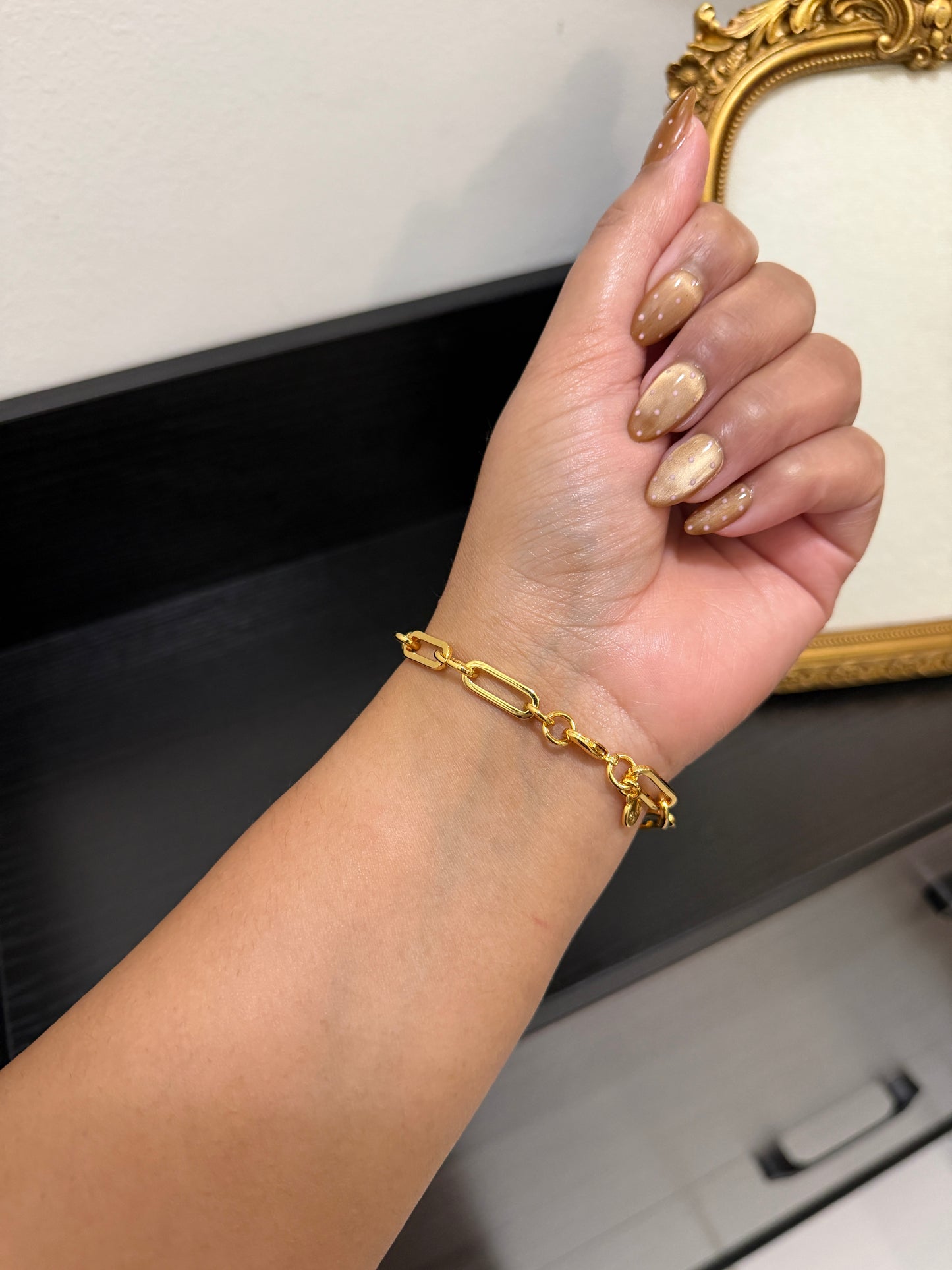 Harnaaz Real Look Bracelet