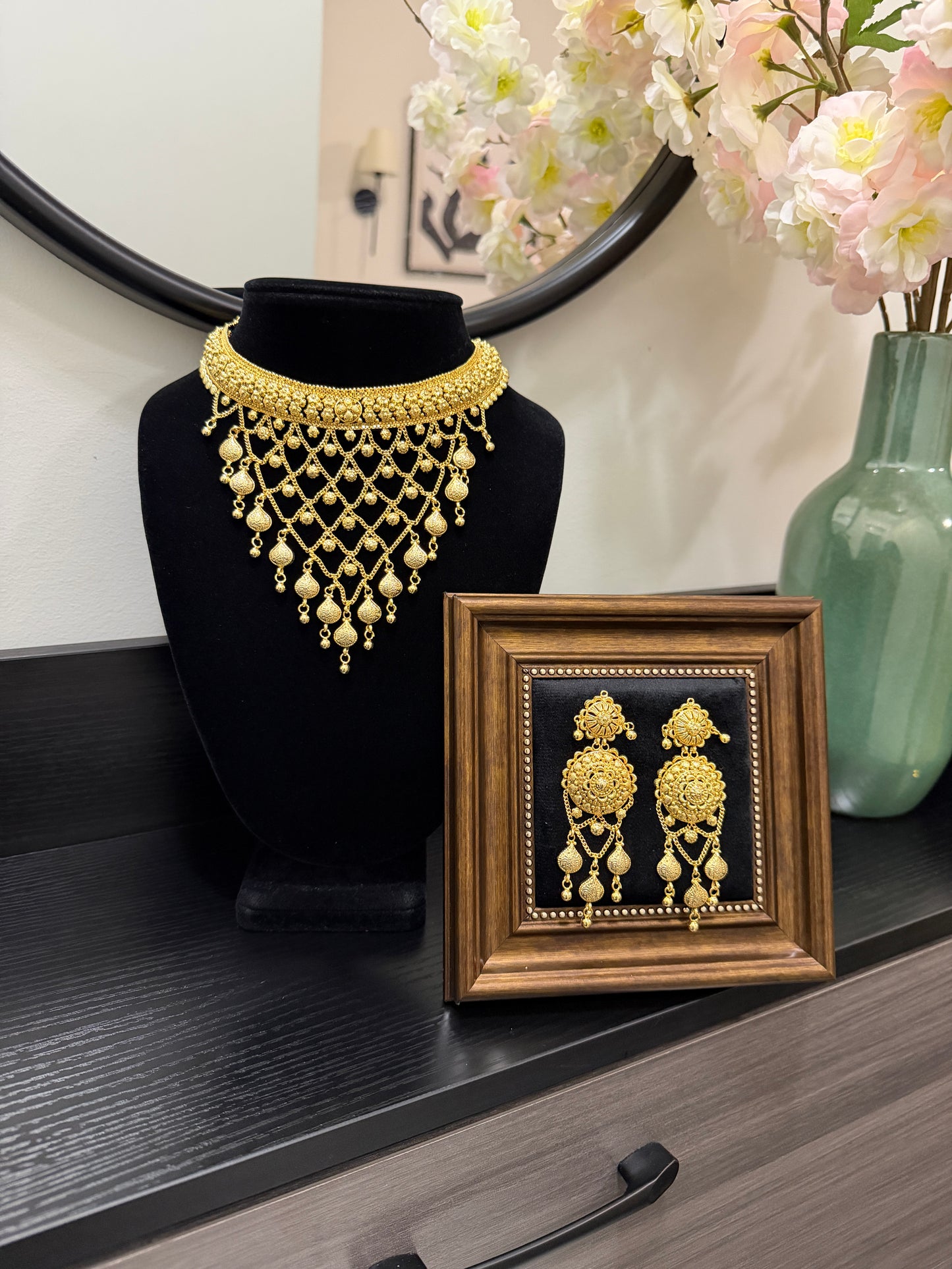 Baani Handcrafted Custom Made Gold Plated Set
