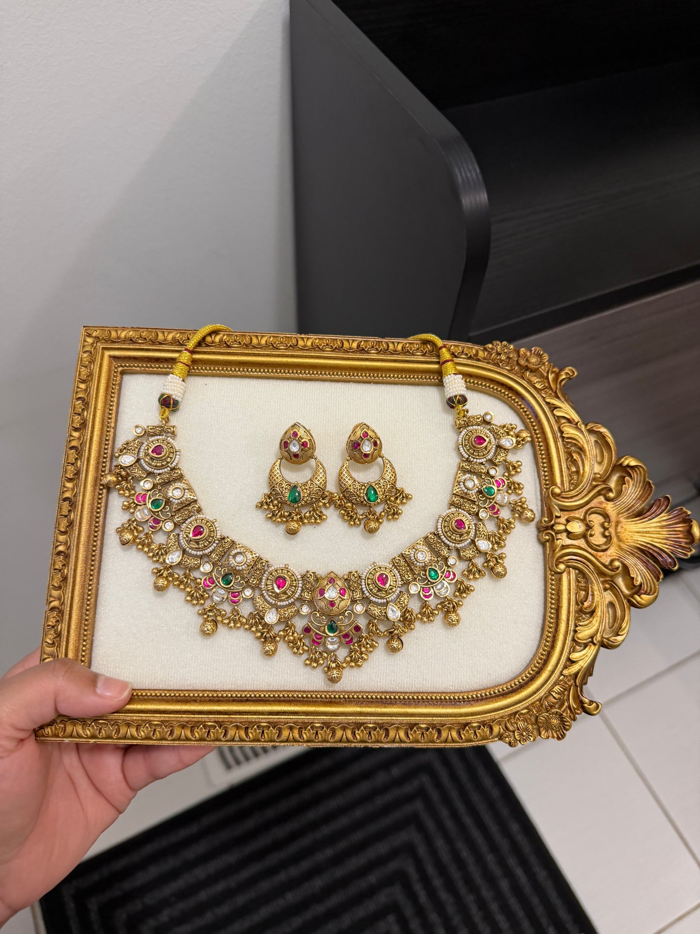 Beena Thakkar Kundan Set