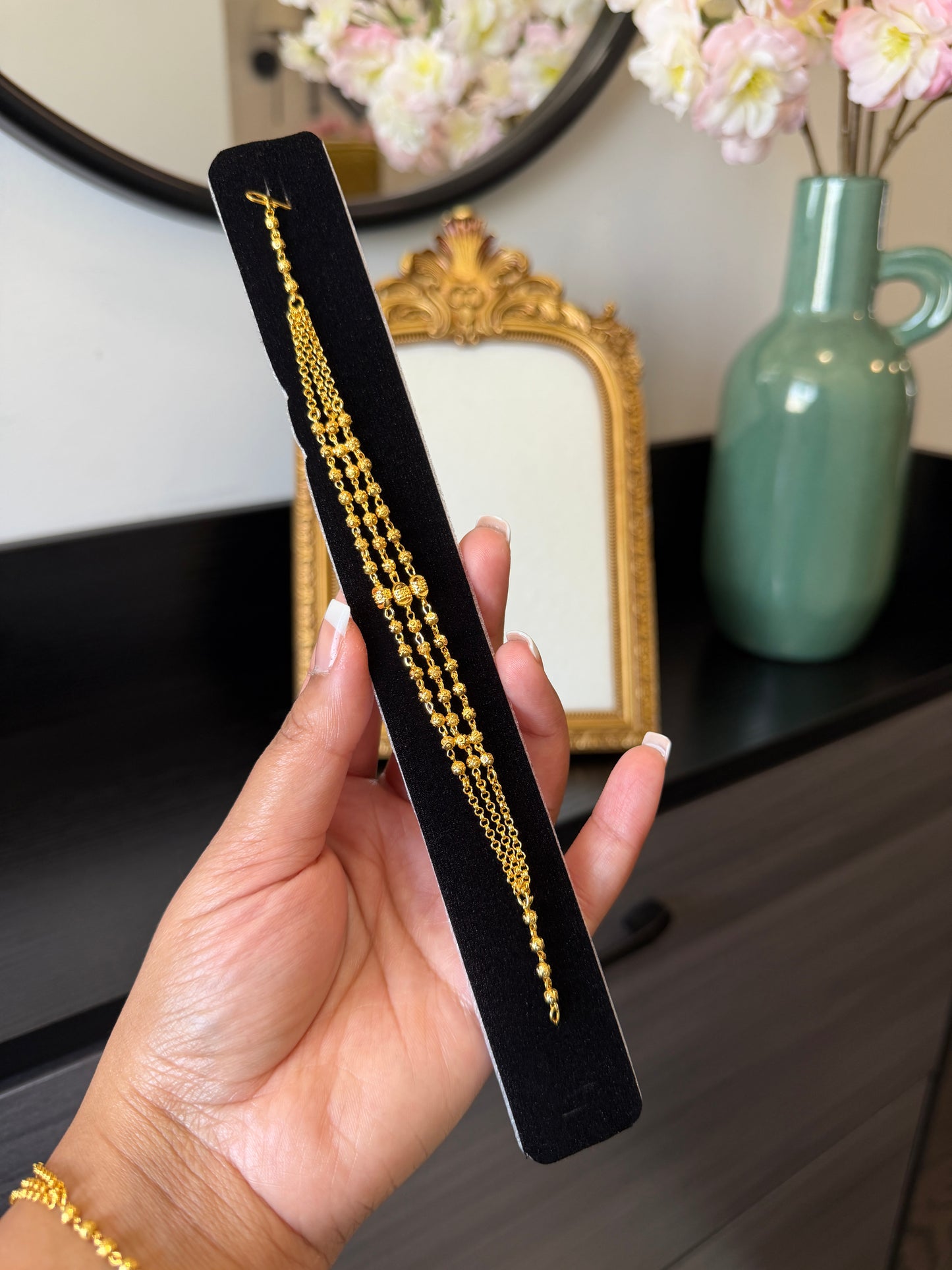 Surpreet Real Look Bracelet