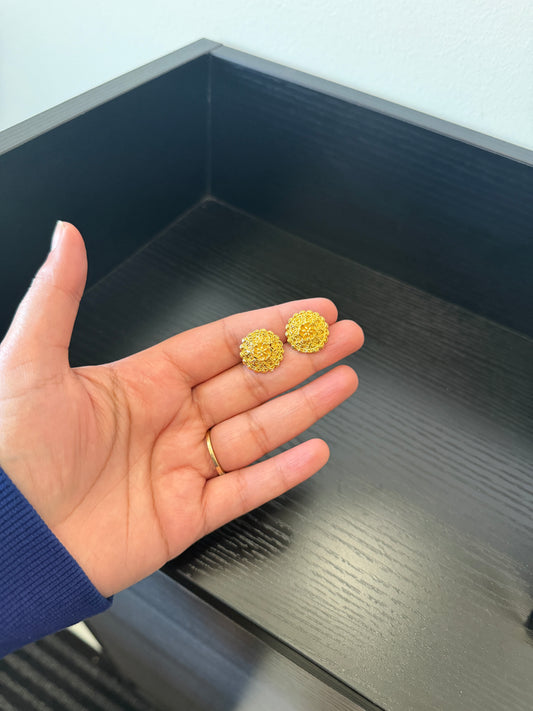 Jashan Gold Look Studs