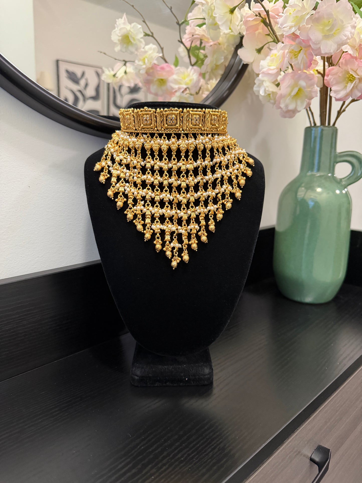 Taran Waterfall Necklace Set