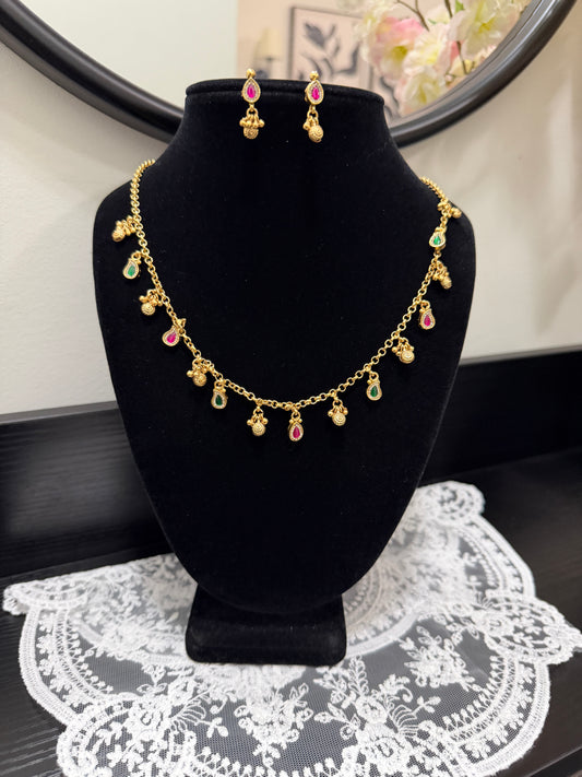 Loveleen Heritage Chain Set