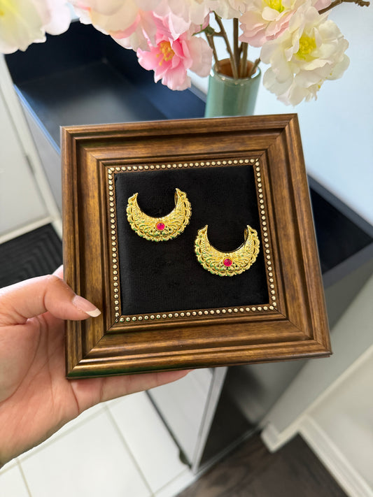 Akira Real Look Moon Hair Clips (Pair)