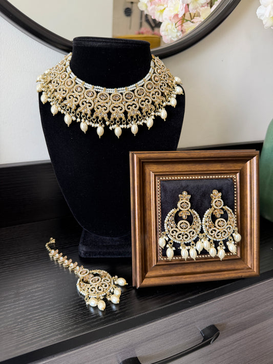 Mina Premium Pakistani Style Polki Set (Gold)