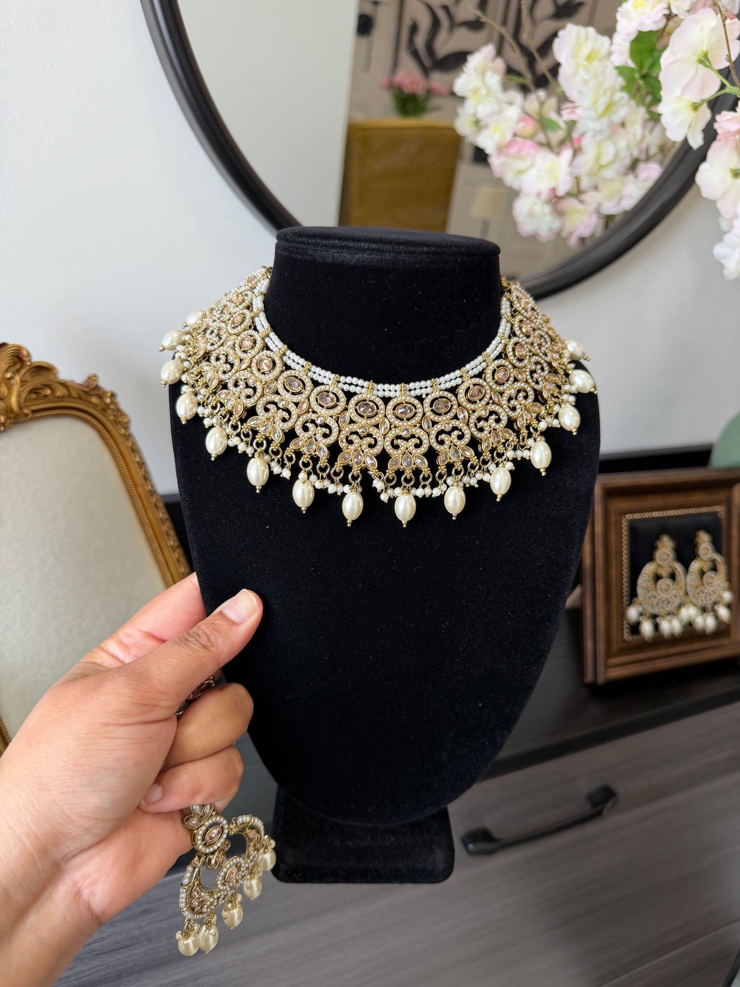 Mina Premium Pakistani Style Polki Set (Gold)