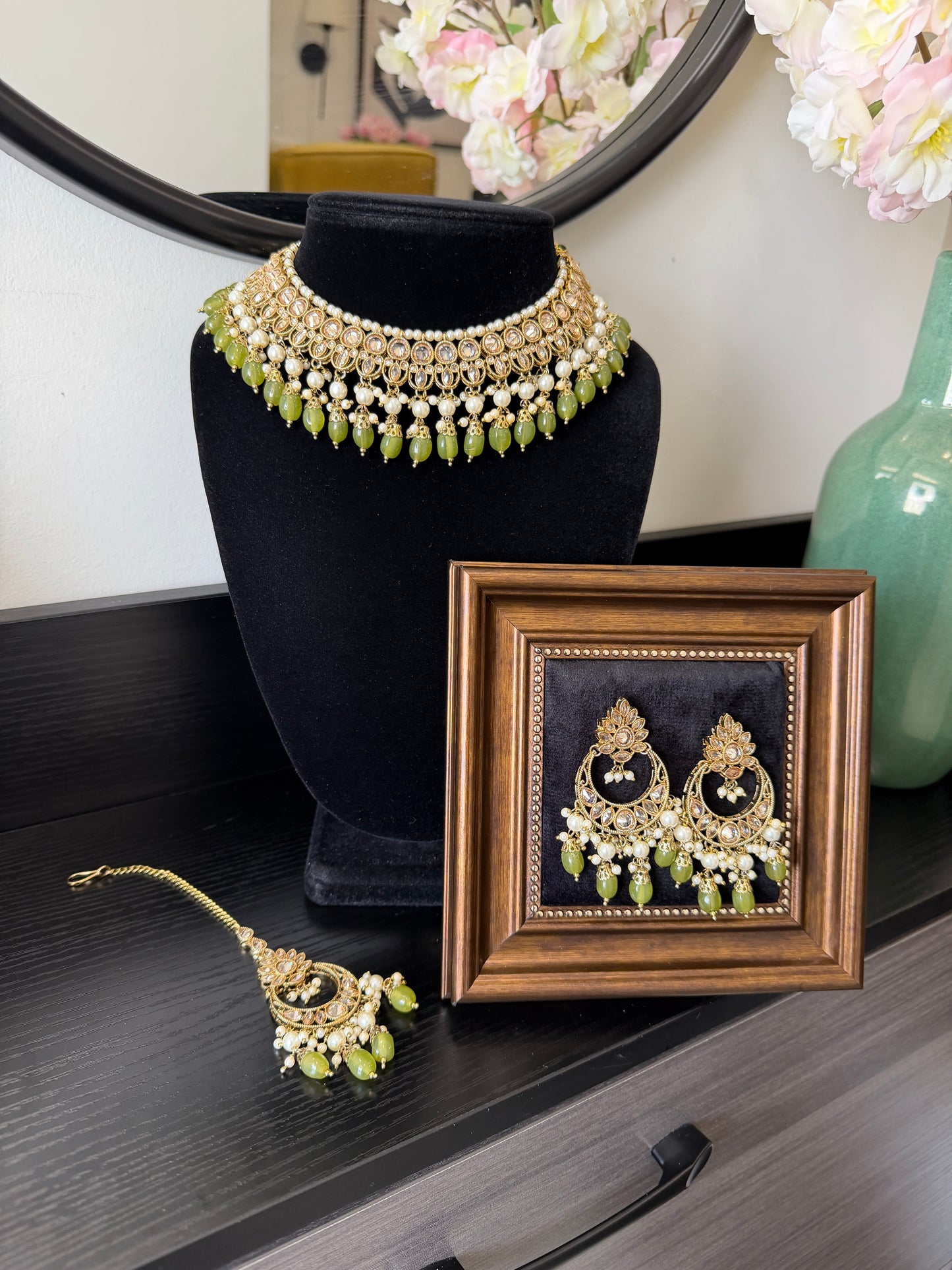Priya Polki Set (Mehndi Green)