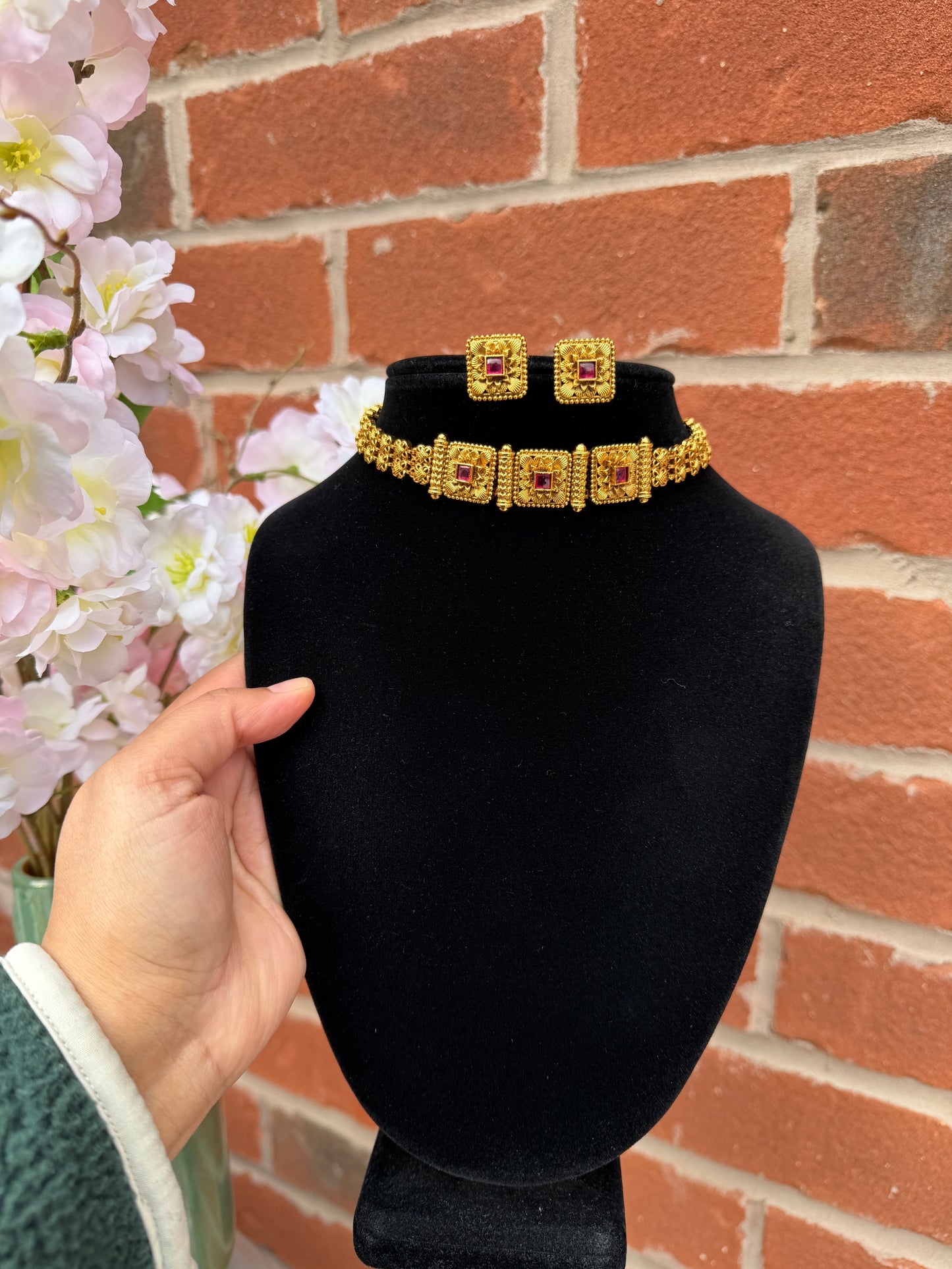 Saira Gold Plated Necklace Set