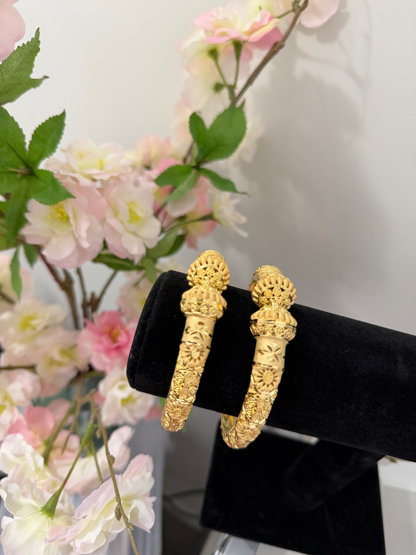 Manbir Gold Forming Kangan