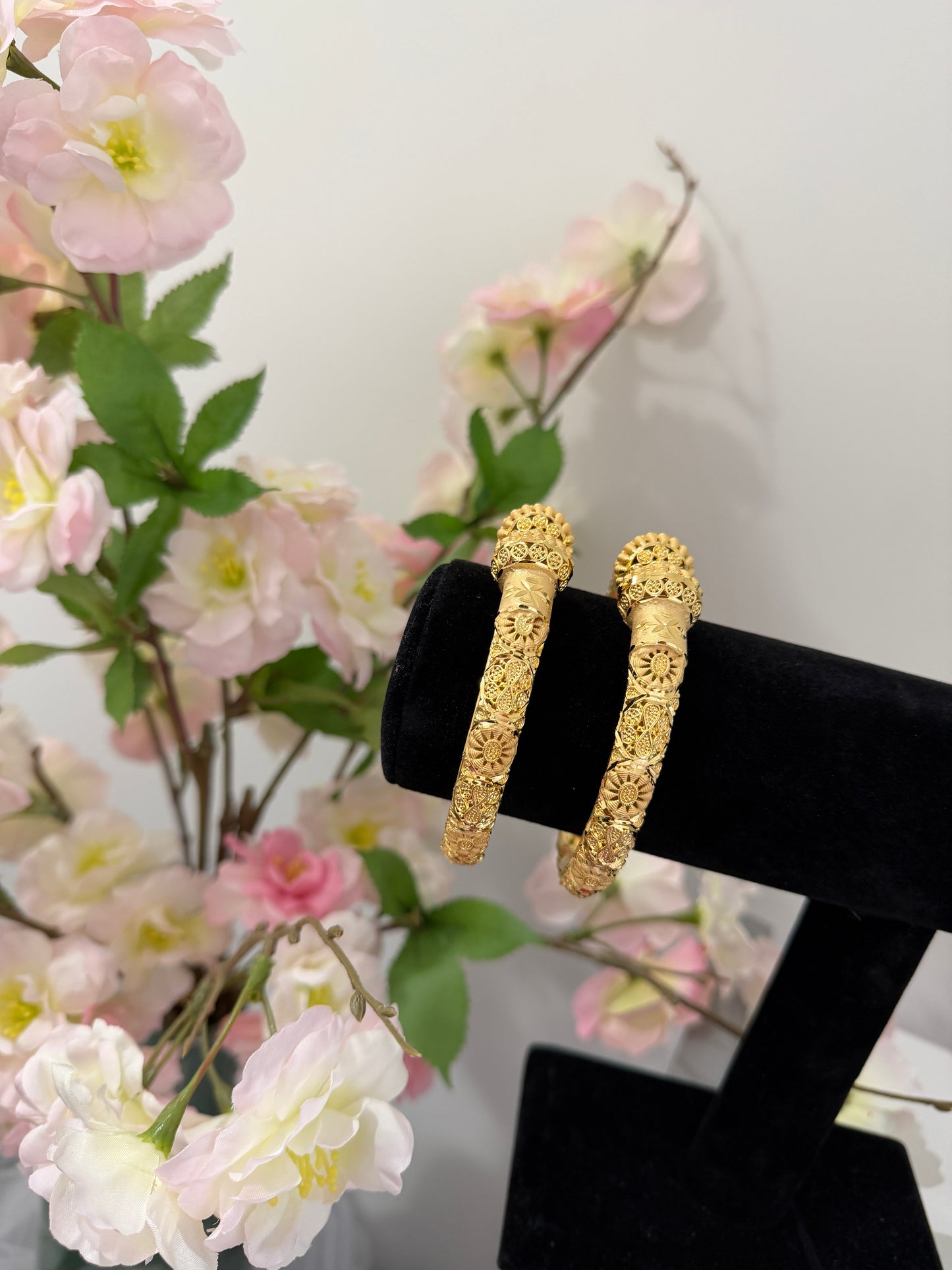 Manbir Gold Forming Kangan