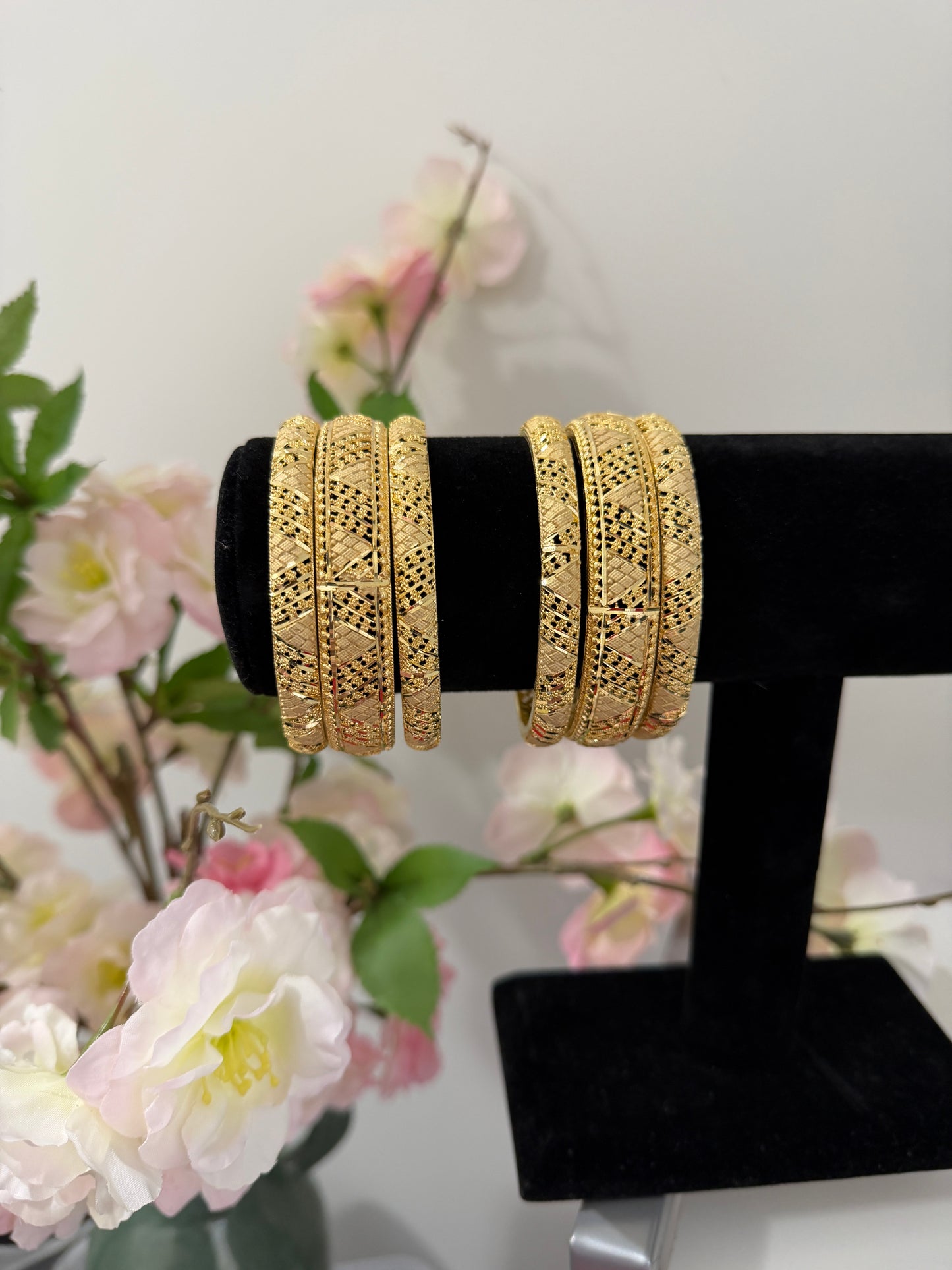 Sirat Gold Forming Bangles (Set of 6)