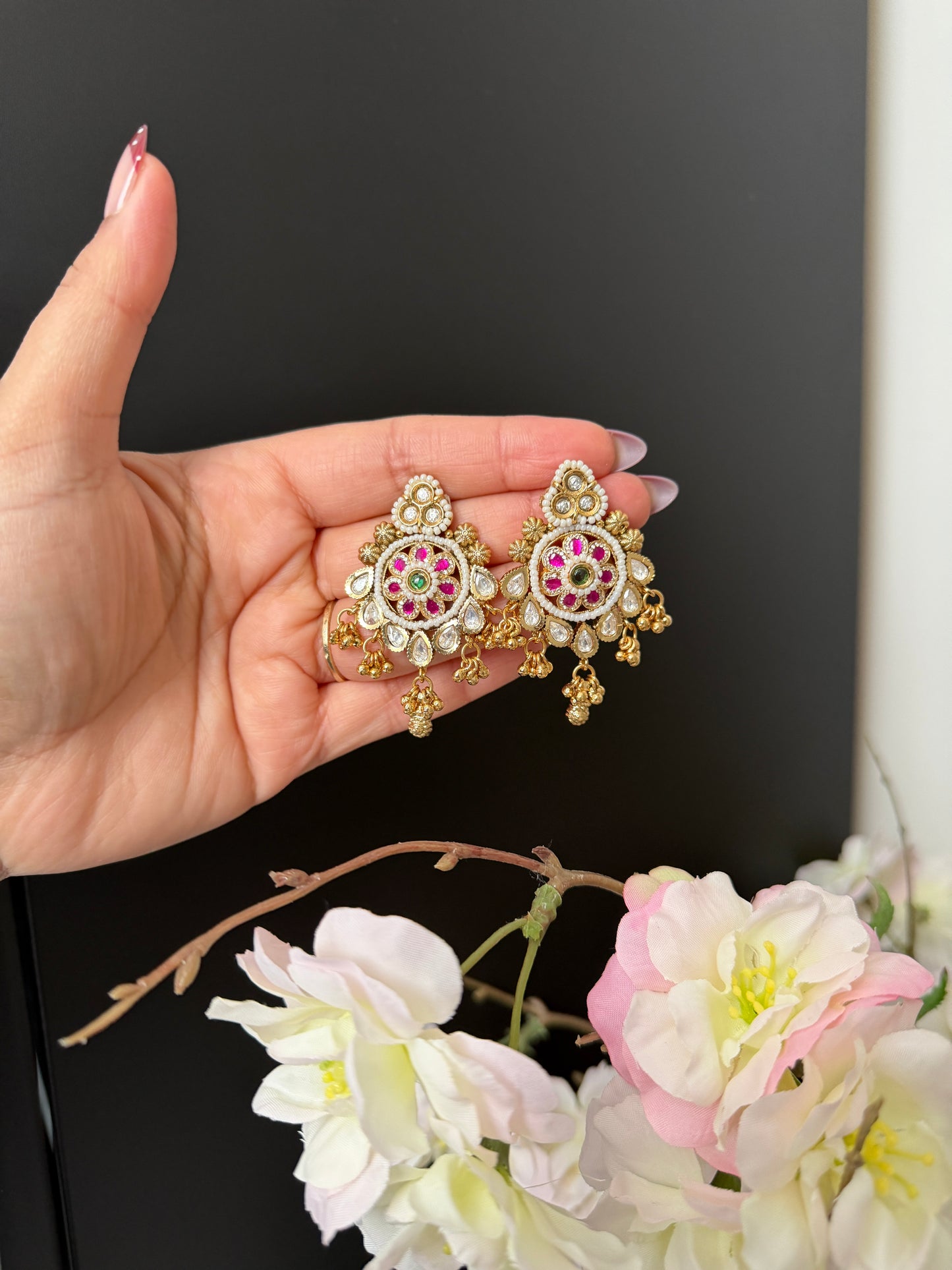 Hafsa Kundan Earrings