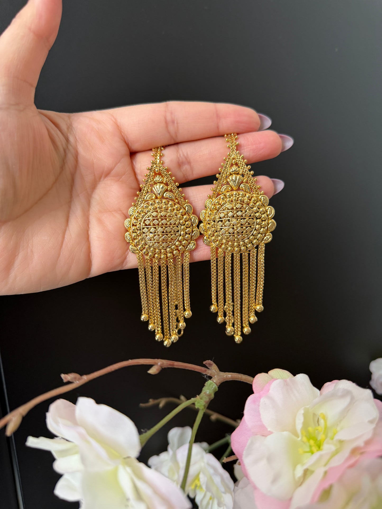 Mannat Handcrafted Custom Made Earrings