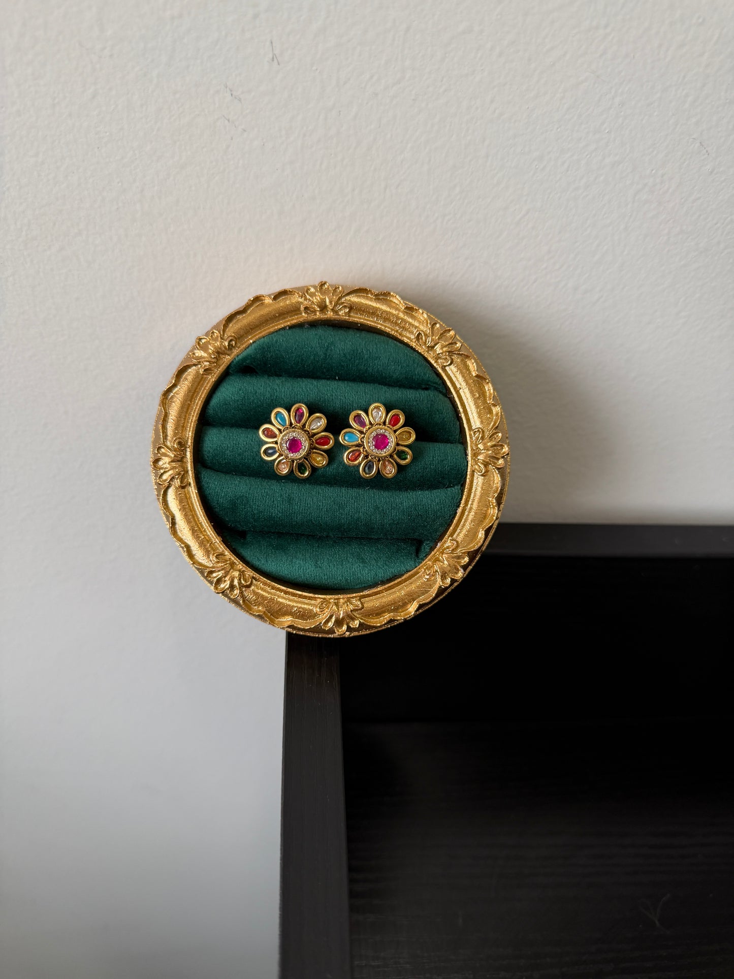 Sahar Gold Plated Kundan Studs