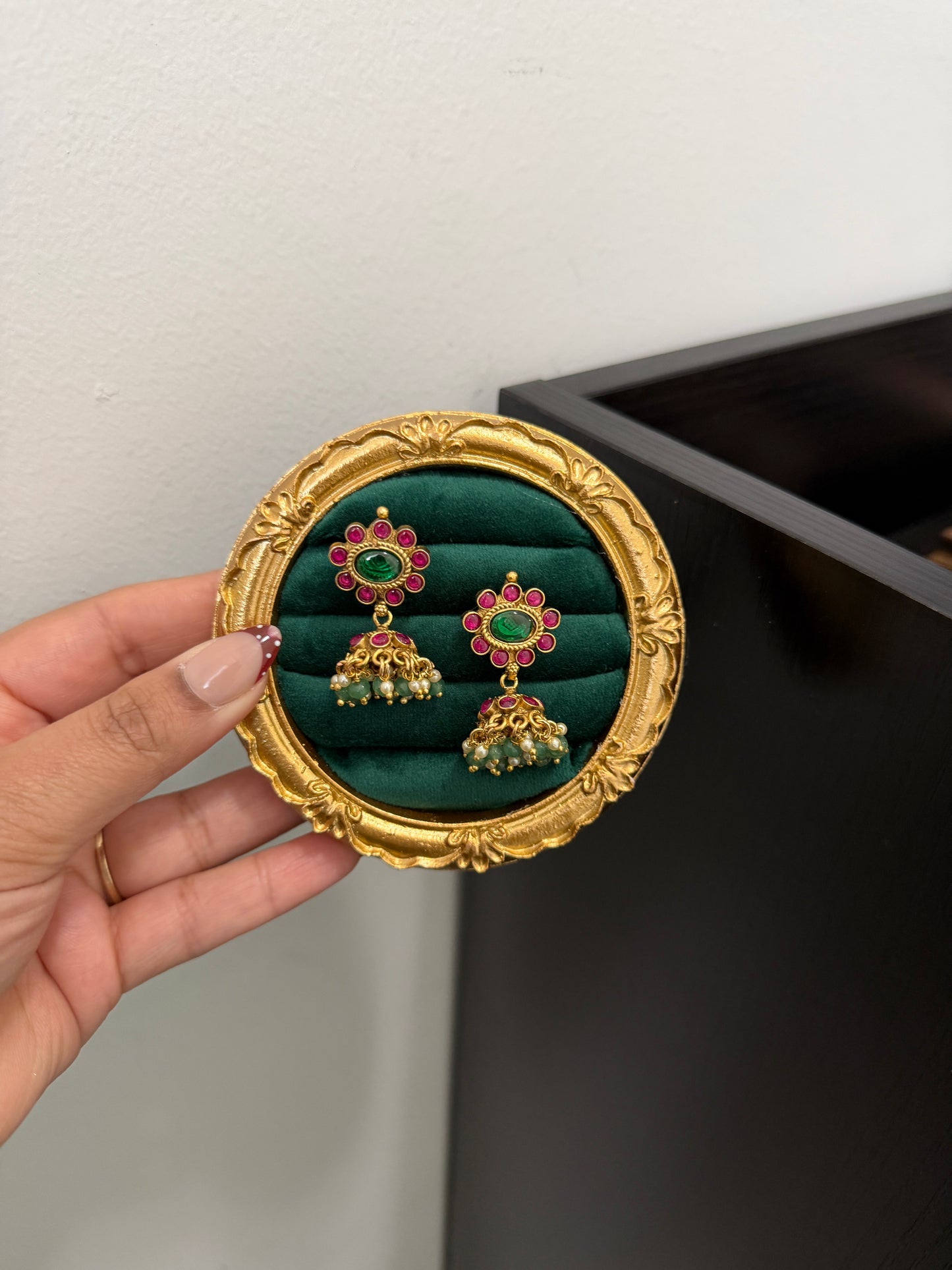 Reet Kundan Jhumki