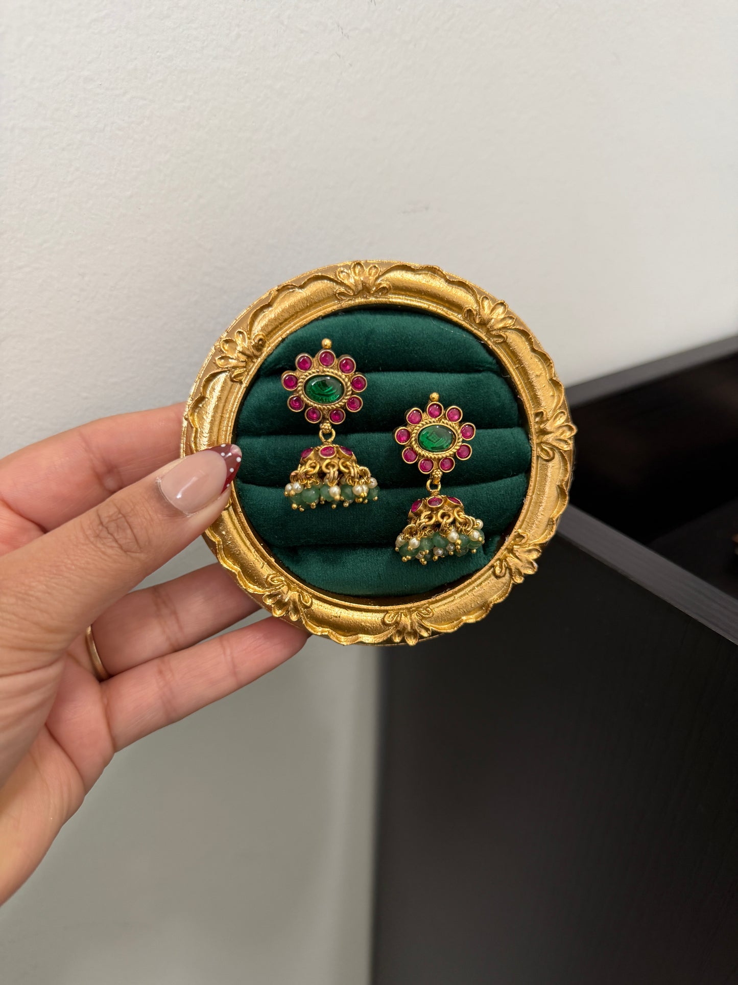 Reet Kundan Jhumki