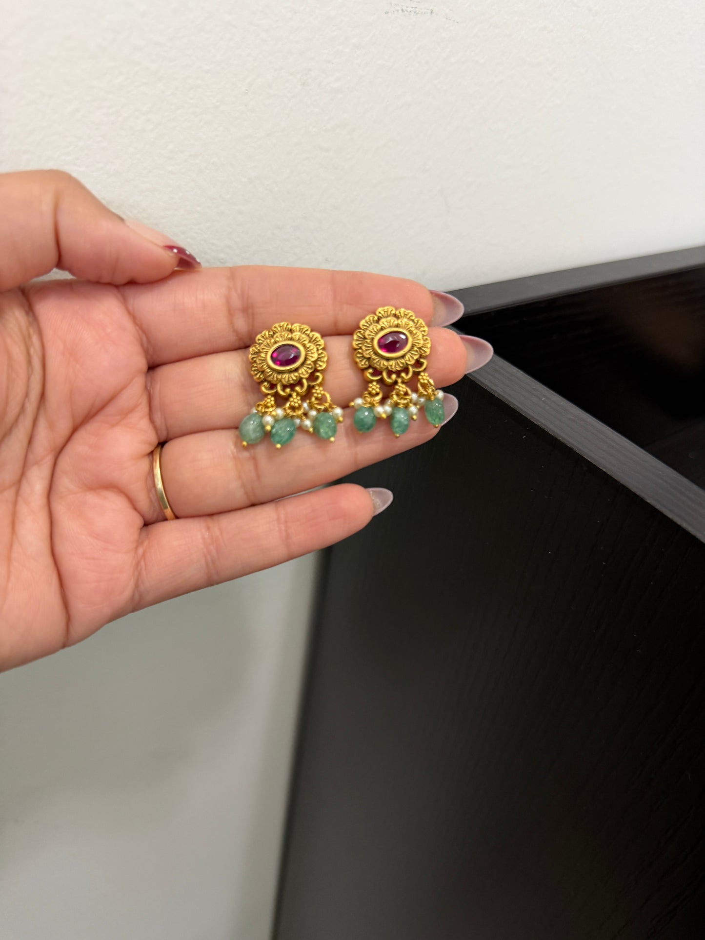 Jiya Kundan Heritage Studs