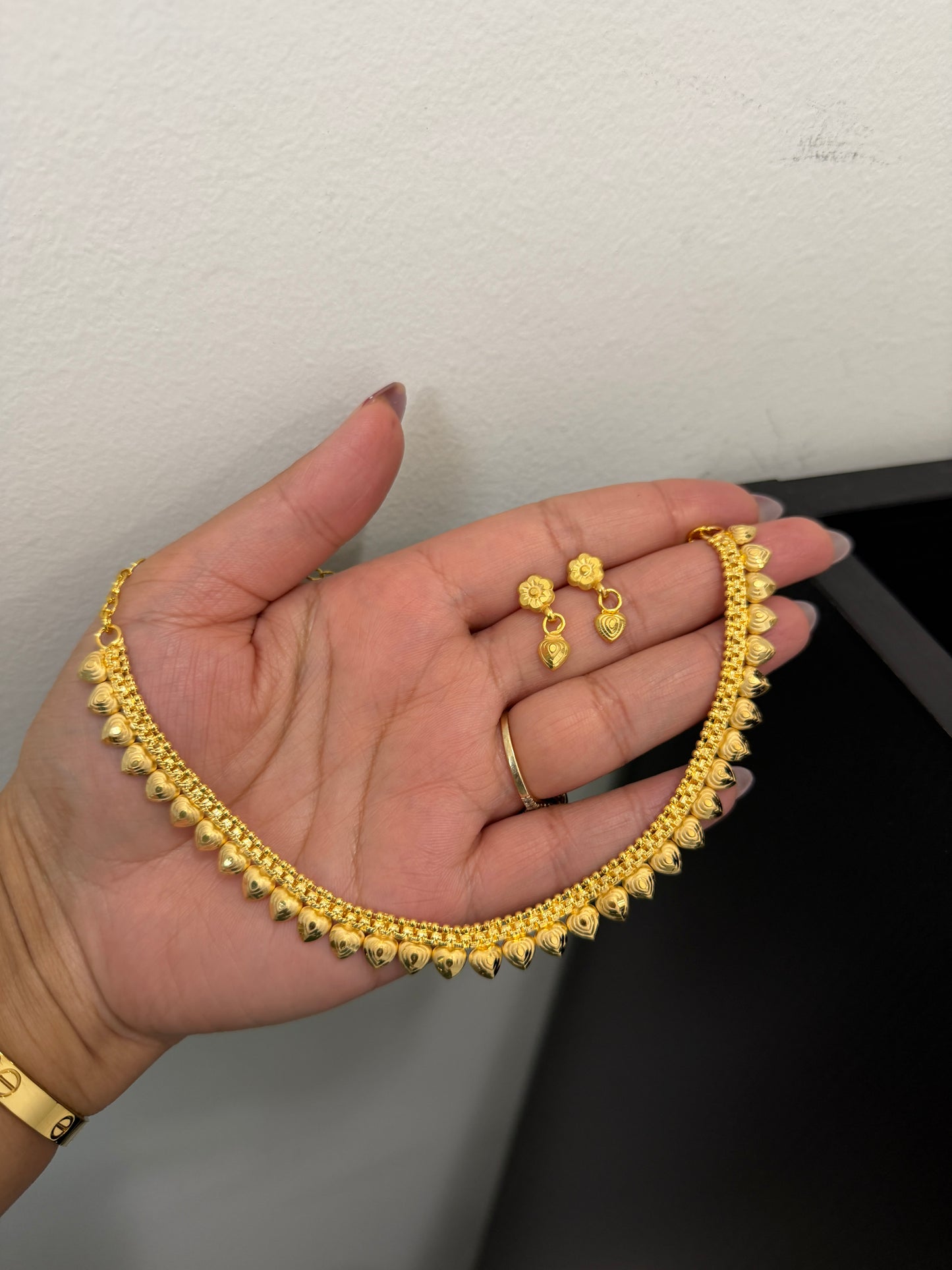 Nara Gold Look Alike Set